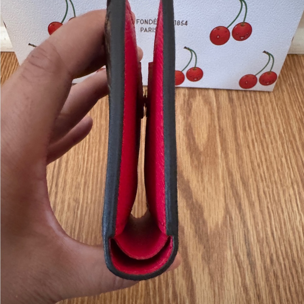 ❌SOLD❌ NWT Louis Vuitton X Takashi Murakami Cherry Lisa Wallet - Picture 11 of 15